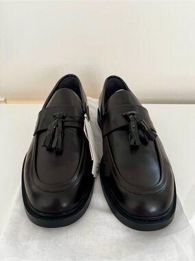 Zara Men’s Tassel Slip-On Loafers in Dark Brown Leather
